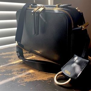 ⚡️Today only⚡️ TUMI Mari crossbody